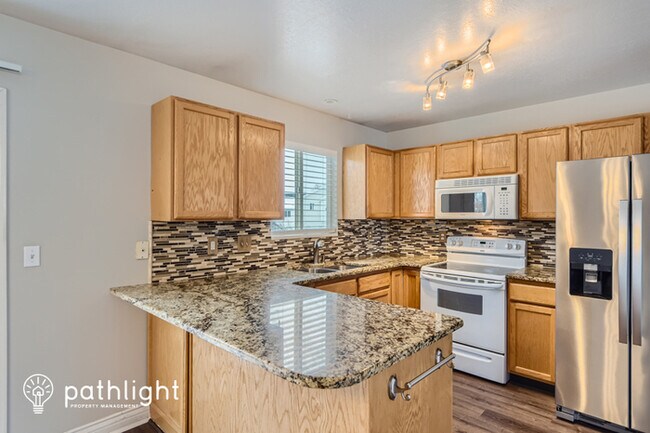 Foto del edificio - 5206 S Midland Drive, Roy, UT, 84067