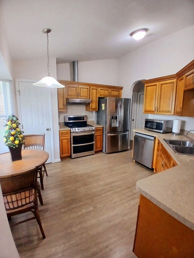 Building Photo - 17472 SE 121st Cir