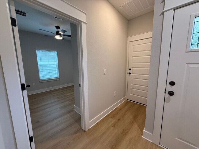 Foto del edificio - Milton - Avalon Beach - 3 bedroom, 2 bathroom