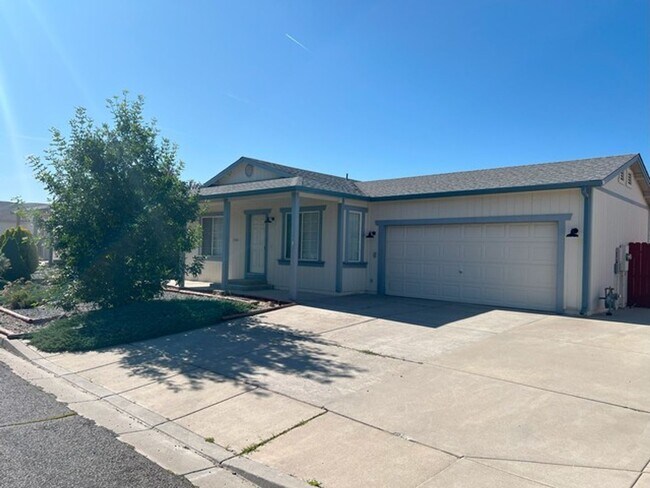Building Photo - Refreshed Three Bedroom Cold Springs Home
