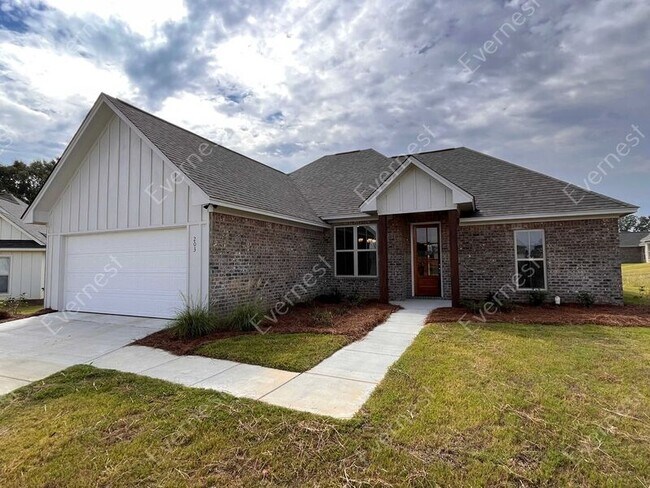 Foto del edificio - 203 Silver Maple Pl