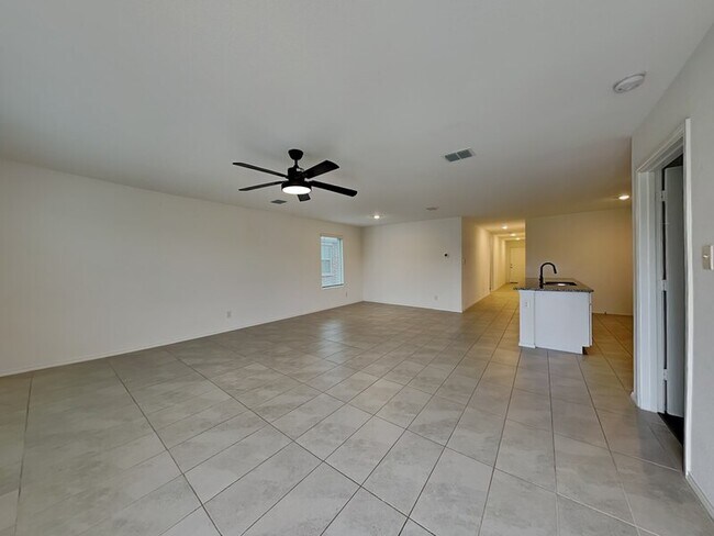 Foto del edificio - 1409 Dovekie Dr