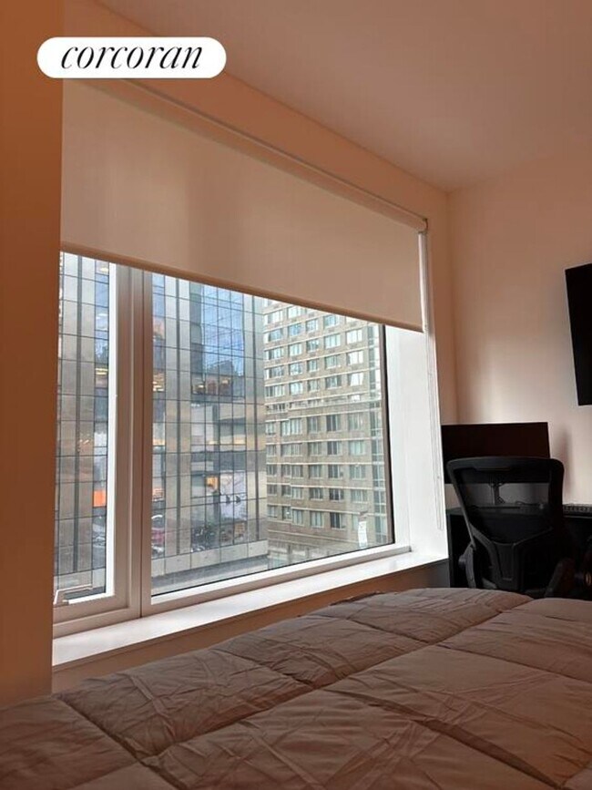 Foto del edificio - 550 10th Ave