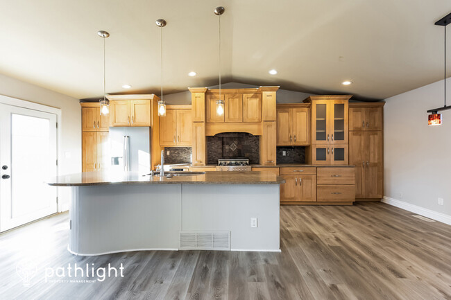 Building Photo - 2305 Distinctive Drive, Colorado Springs, ...