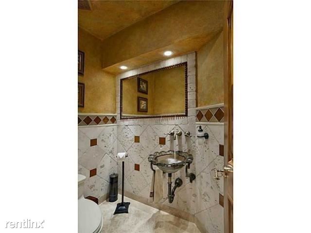 Foto del edificio - 2641 NE 47th St