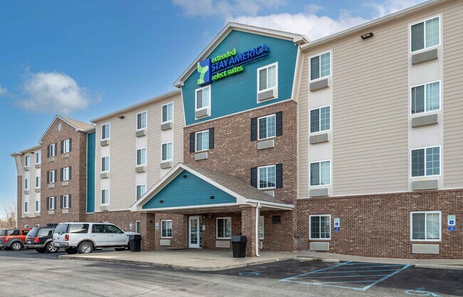 Building Photo - Furnished Studio-Indianapolis - West