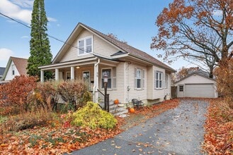 Building Photo - 35 Everett Ave