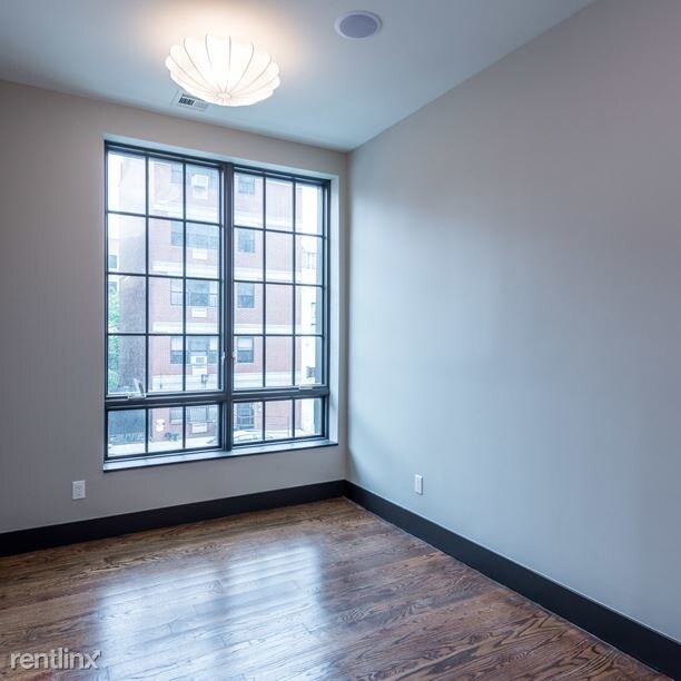 Building Photo - 875 Dekalb Ave