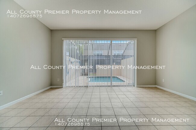 Building Photo - 2387 Silver Palm Dr