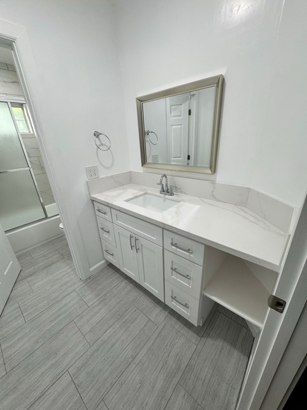 Building Photo - 452 N Alexander St