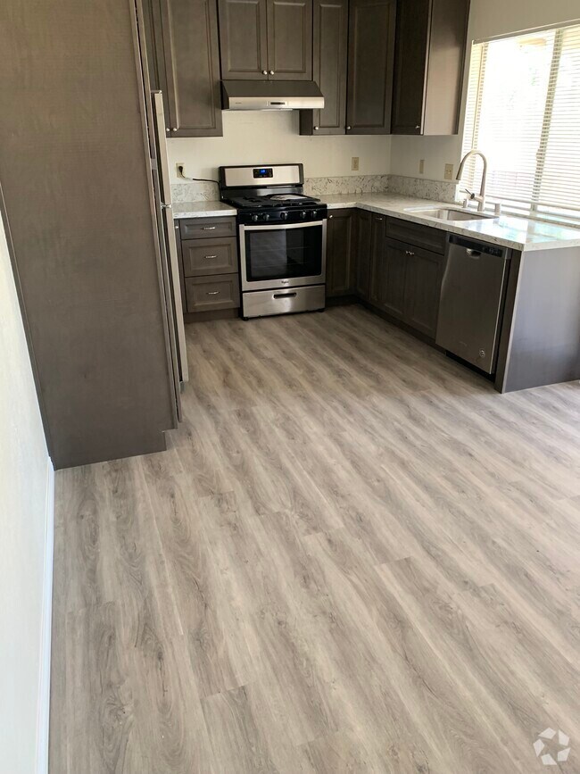 Mira Mesa South Apartments for Rent with EV Charging San Diego, CA