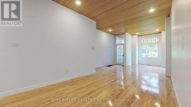 Photo du bâtiment - 312 Berkeley St