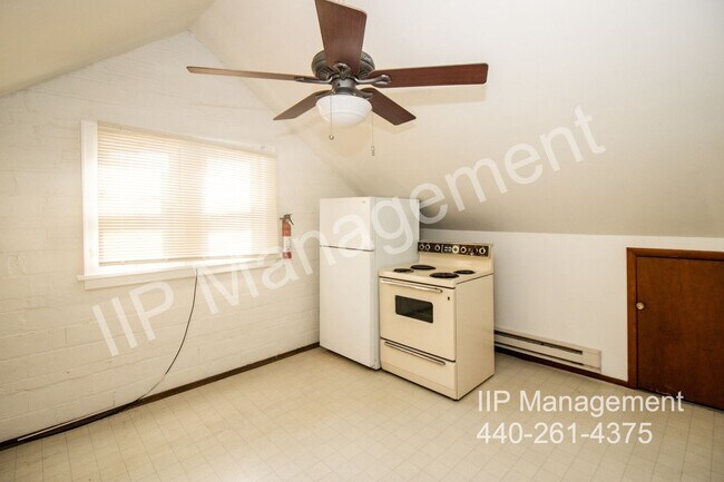 Foto del edificio - 2671 E 130th St