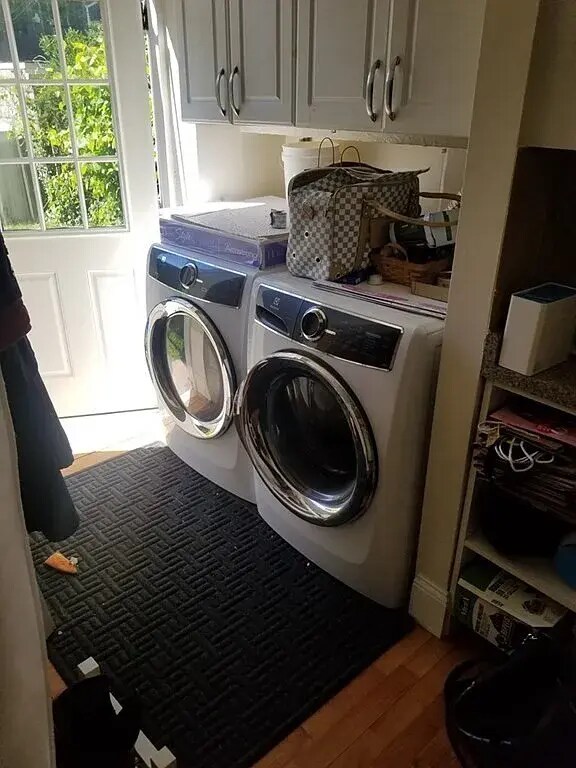 Laundry area - 42 Leamington Rd