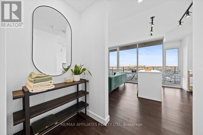 Photo du bâtiment - 201 Parkdale Ave