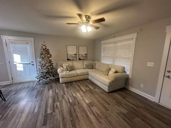 Living room - 3583 Colston Ln