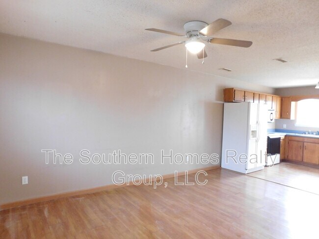 Building Photo - 204 Arrants Rd