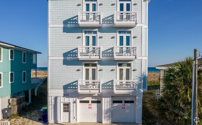 Building Photo - 502 N Carolina Beach Ave