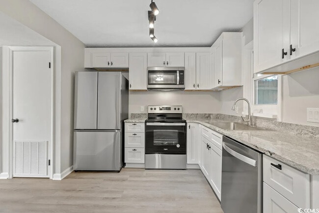 Photo - 708 65th Ave N Townhome