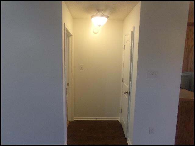 Building Photo - 4870 Tall Grass Dr