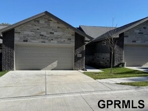 Building Photo - 1605 Jefferson Ct