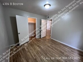 Building Photo - 4304 B Boston