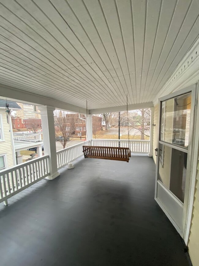 Foto del edificio - 614 S 8th St