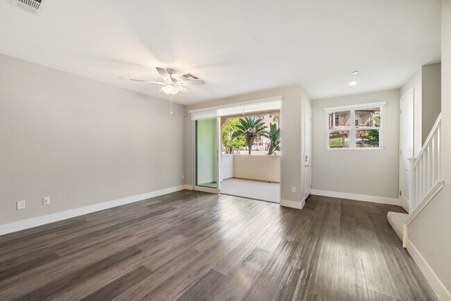 Building Photo - 4377 Paxton Pl