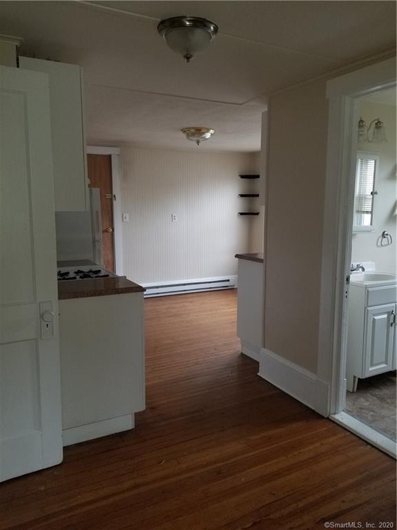 Building Photo - 11 Brainard St