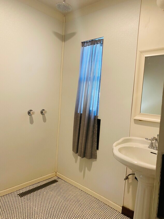 Foto del edificio - 11127 Tiara St