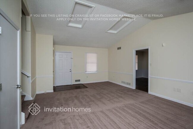 Building Photo - 2251 Rock Creek Dr