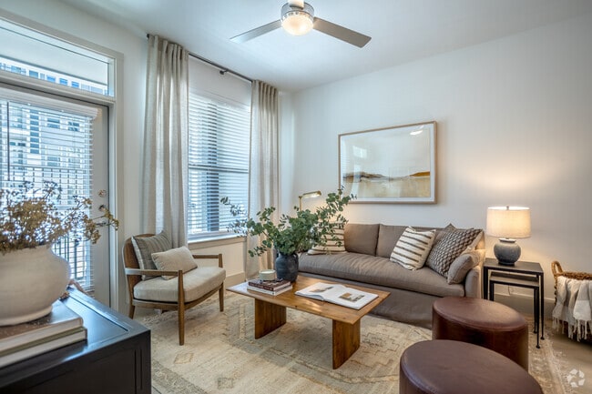 1BR, 1BA - 704SF - Living Area - The Olsen
