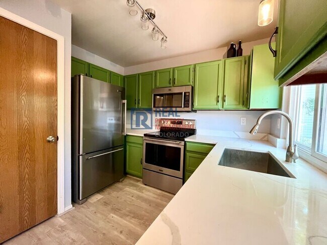 Foto del edificio - 10285 Quail St