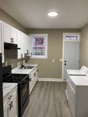 Photo - 2114 Hollins St-