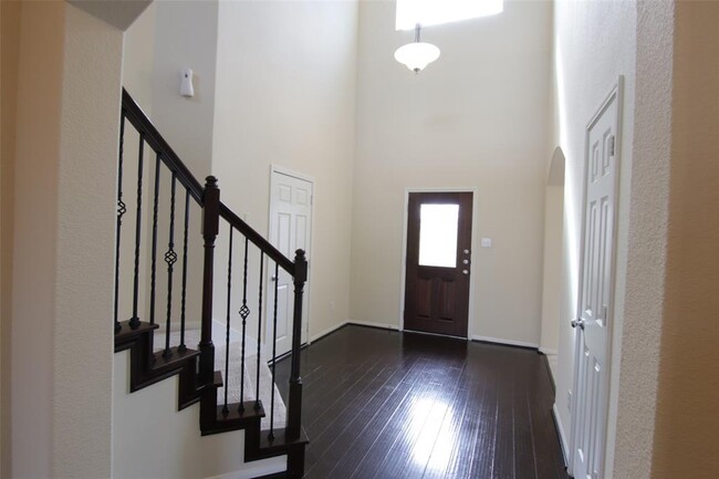 Building Photo - 3714 Aldridge Dr