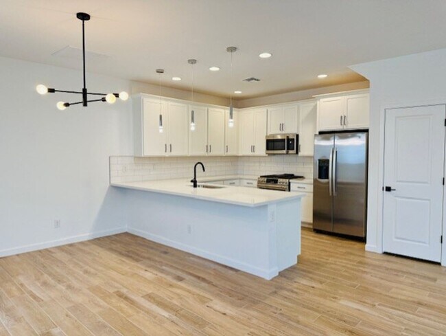 Foto del edificio - BRAND NEW HOME IN UNION PARK AT NORTERRA I...