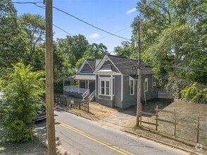 Building Photo - 212 W Quilly St