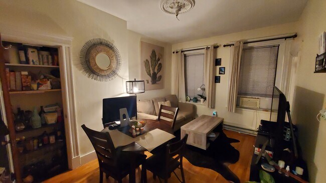 Living Room - 11 Grove St
