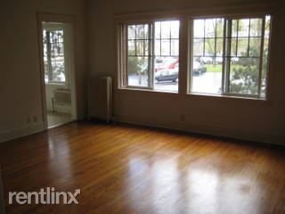 Foto del edificio - 253 N Broadway St