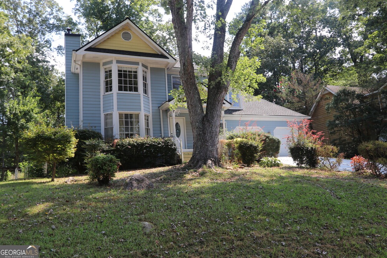 Foto principal - 2840 Spring Ridge Cir