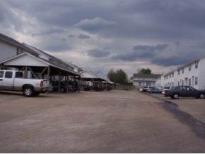 Building Photo - 777 W Cardinal Dr