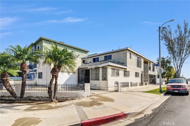 Photo - 20526 S Western Ave Townhome