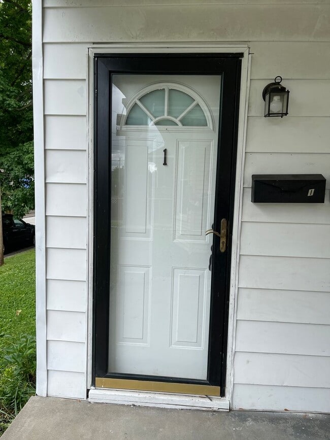 Photo - 310 E 14th St Apartment