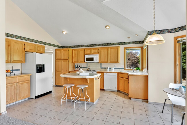 Building Photo - 4605 E Birkdale Ln