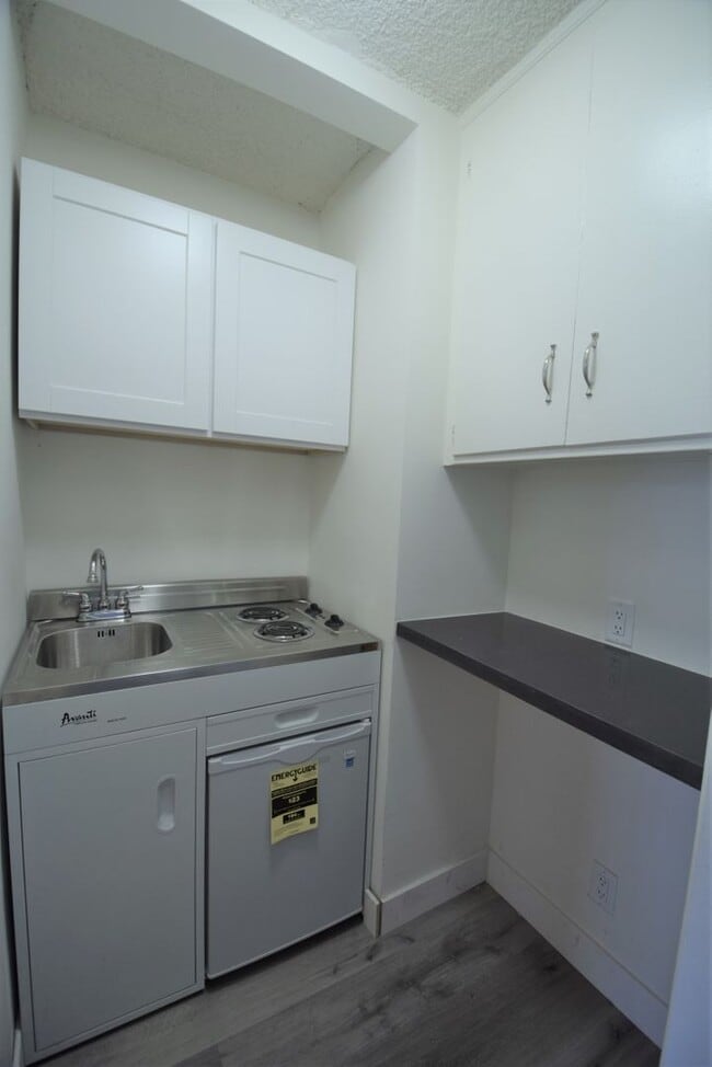 Building Photo - 4201 Arch Dr