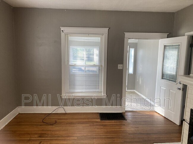 Foto del edificio - 29 Putnam St SW