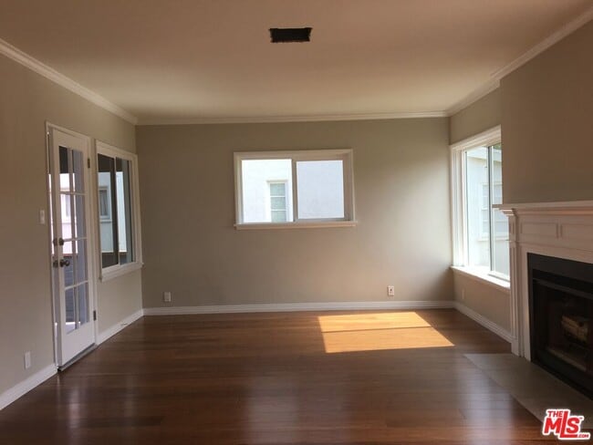 Building Photo - 8424 Gonzaga Ave