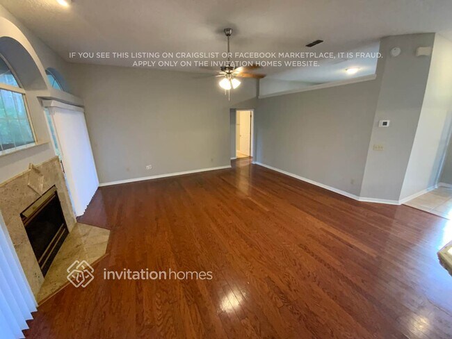 Foto del edificio - 1091 Larkspur Loop