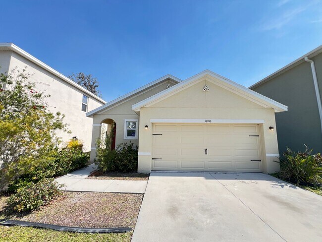 Building Photo - Amazing 3 Bedroom, 2 Bathroom SMART Home i...