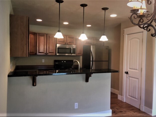 Kitchen - 2827 N 27th Ave